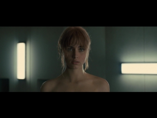 porn маккензи дэвис mackenzie davis голая в фильме бегущий по лезвию 2049 2017 hd