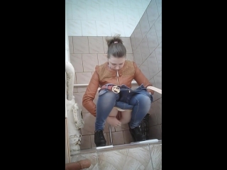 porn камера в школьном туалете впечатлительным не смотреть 5 hd