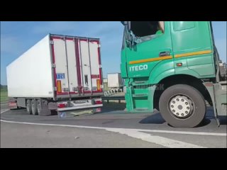 porn многокилометровая пробка перед лаишевским переездом hd