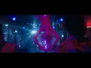 porn элль эванс скауты против зомби elle evans scouts guide to the zombie apocalypse 2015 hd