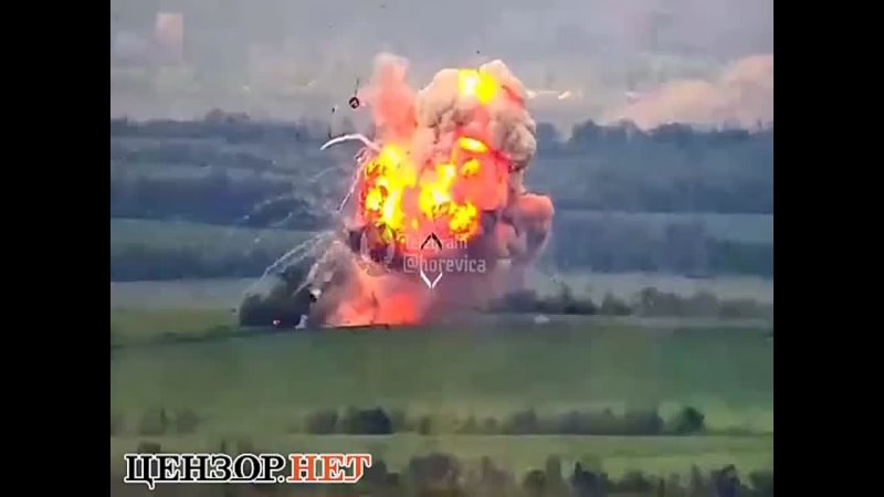 porn політ башти ворожого танку після прямого влучання в бронемашину з британської гаубиці м777 hd