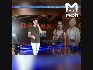 porn фанаток разводят на голые фотки от имена артиста black star hd