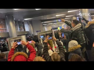 porn прилёт навального в москву и задержание в аэропорту внуково hd
