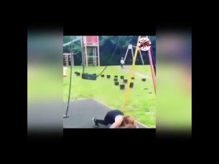 porn нежнее поцелуя мамы только качеля в голову hd