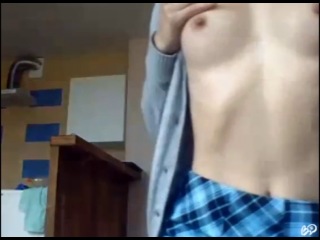 porn без трусиков вирт мастурбация дрочит девушка кончает брюнетка стонет xxx 18 секс веб камера pussy вэбка брюнетка hd