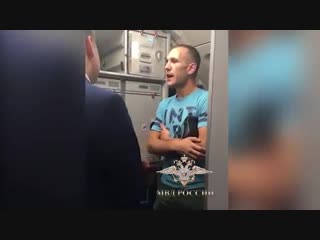 porn это жаба что ты лыбишься ска появилось видео пьяного дебоша который устроил российский хоккеист hd