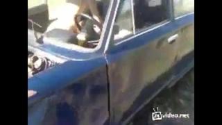porn деревенские молодые пустили по кругу шалаву в ваз 2101 hd