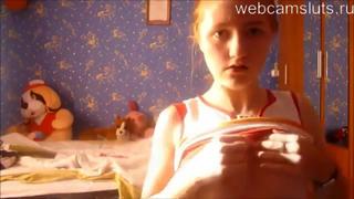 porn молодые раздевается студентки голые сиськи секс показывает в скайпе скайп stickam молоденькая вэбка hd