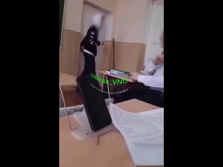 porn школьник сорвал урок и выгнал учителя из класса hd