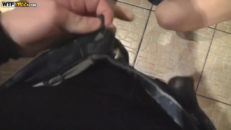 porn девочка согласилась остаться с двумя парнями в саунерусское семейное частное порно инцест и домашний hd