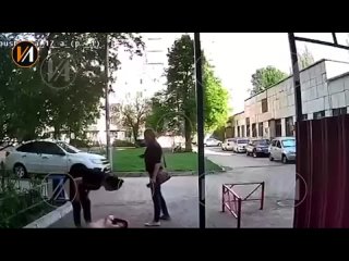 porn уфимка до полусмерти избила голую любовницу своего собутыльника hd