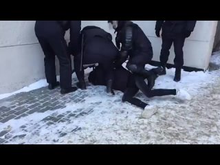 porn фашизация режима под предлогом самоизоляции правящий олигархат запретил все митинги и даж mp4 hd