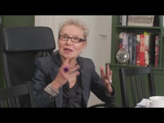 porn что на столе у искусствоведа и директора мамм ольги свибловой hd