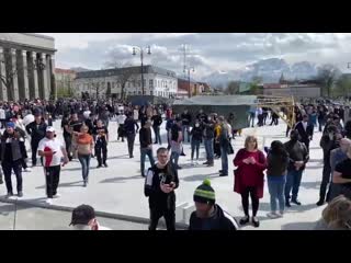 porn более 2 тысяч жителей владикааза вышли на митинг против режима самоизоляции hd