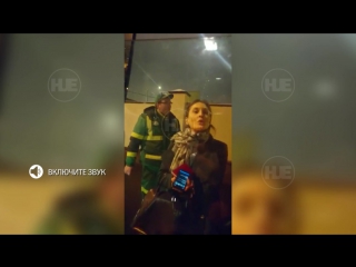 porn в солнцеве женщина полицейский вступила в противостояние с эвакуаторщиками hd