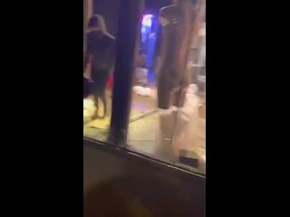porn во франции началось мародерство hd