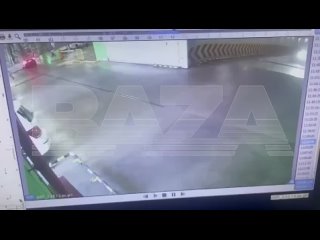 porn появилось видео вылета автомобиля с третьего этажа паркои тц в краснодаре hd