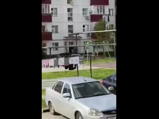 porn ничего необычного просто чеченские полицейские заезжают во двор hd