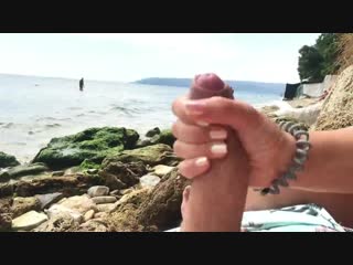 porn молодая пара ни кого не стесняясь трахается на пляже hd