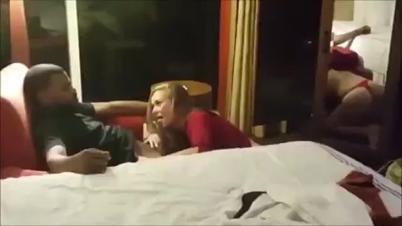 porn шикарный подарок для любимой мжм сексвайф куколд свингеры женанадвоих двойное проникновение секс втроем sexwife sex hd