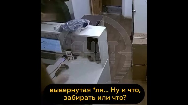 porn мужик заехал в пункт выдачи забрать заказы жены но она попросила его проверить состояние платья и началось шоу hd
