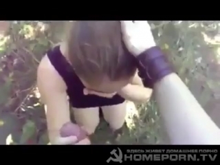porn молодые катька сосет за гаражами hd