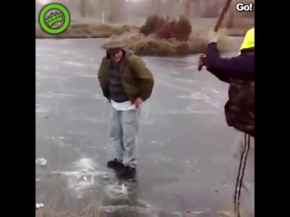 porn забавная игра на льду погрузи под лед один в итоге проиграл hd