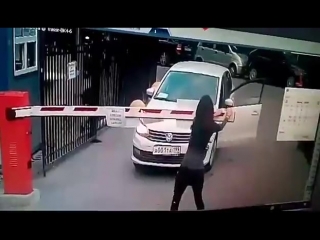 porn в красногорске девушка сломала шлагбаум чтобы спокойно проехать hd
