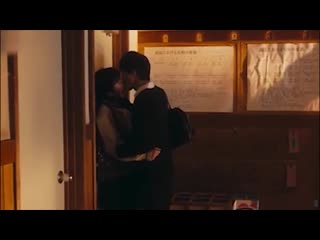 porn прижал к стенке и начал целовать поцелуи пары hd