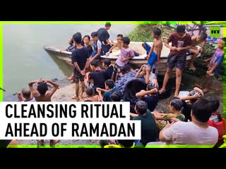 porn indonesians take part in cleansing ritual ahead of ramadan in tangerang hd