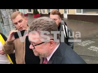 porn адвокат порошенко хамит журналистам и бегает от них hd