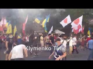 porn первая провокация на сегодняшней акции hd