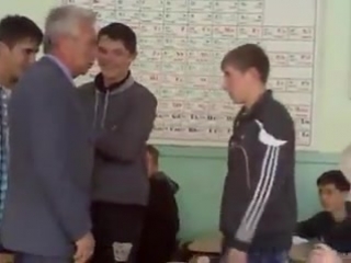 porn учитель напал на школьника и получил уличные драки ru hd