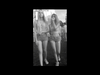 porn teen friends cameltoe candid молоденькие сексуальный hd