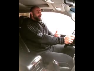 porn русский качок поёт за рулём бодибилдер роберт григорьян hd