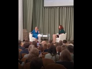 porn очень смелая студентка международник в екатеринбурге на встрече с марией захаровой начала задавать крайне неудобные hd