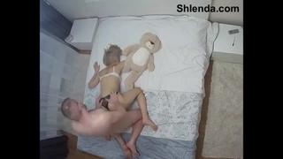 porn снял в клубе молодую 18лет проститутку и жестко трахнул в попу teen porno anal а hd