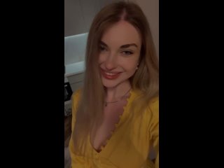 porn похотливая сучка аринян трясет прелестями твои блогерши hd