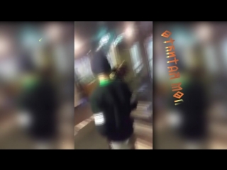 porn толпа пьяных школьников избила полицейского отбитая молодёжь hd