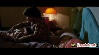 porn мать и ее сын спят голышом в одной постели hd