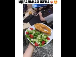porn её муж миллионер геймер ей не надо работать только кормить своего богатого мужа hd