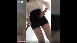 porn школьница разделась прямо в подъезде hd