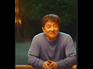 porn 69 летнему джеки чану становится грустно когда он смотрит свои старые фильмы и понимает как быстро пролетело время hd