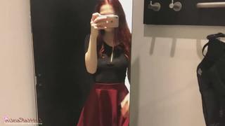 porn милашка разделась после школы в примерочной hd