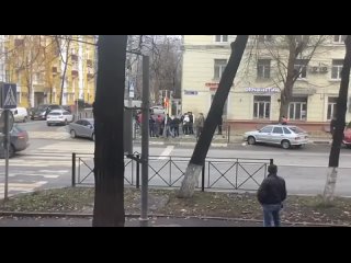porn в подмосковье псих с мачете принял девушку с ребенком за зомби и набросился на них hd