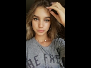 porn красивая соска показывает себя в перископе перископperiscope hd