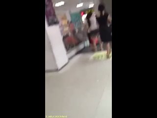 porn китаец секс маньяк кончет на жопы азиаток публичное порно сперма конча на юбку штаны трусики в метро автобус hd