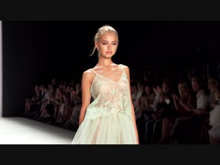 porn lana mueller ss2017 засветы на подиуме топ модели голые стриптиз красотки милая няшки тян грудь сиси белье чулки hd
