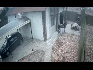 porn сегодня появилось видео нападения 18 летнего молодые на свою тётю и младшего брата в городе вишневое под киевом 18 hd