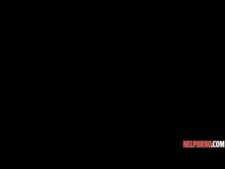 porn две ненасытные лесбиянки в прачечной трахают друг друга hd